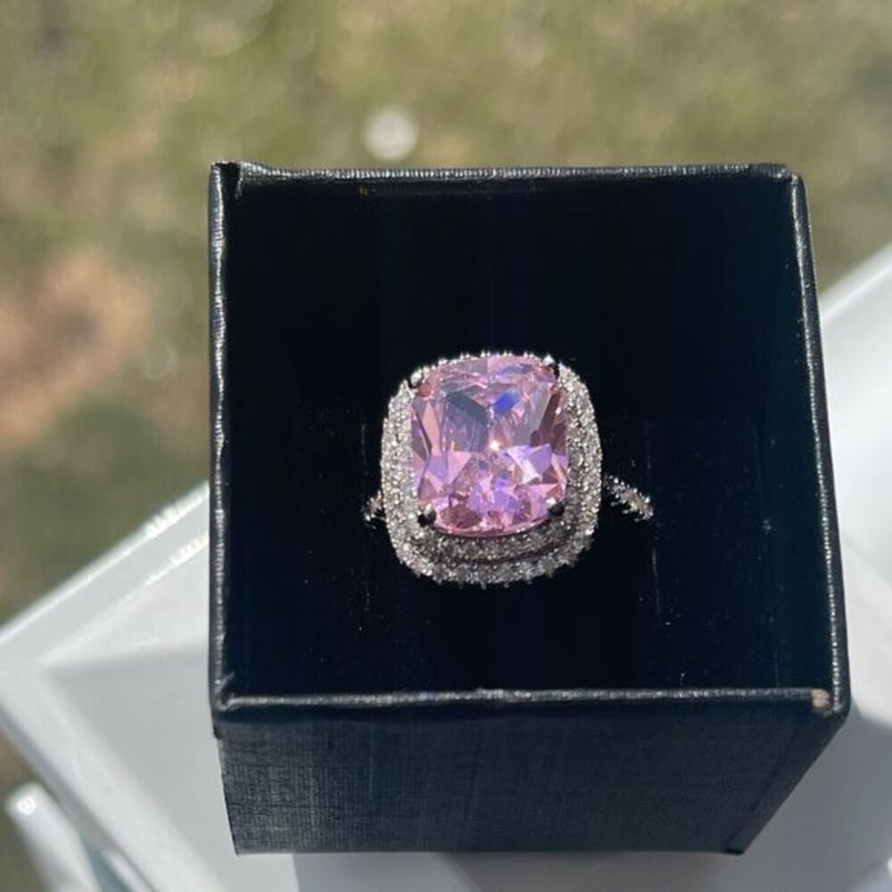 New Large pink crystal Ring